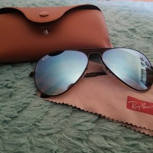 Mirrored Raybans